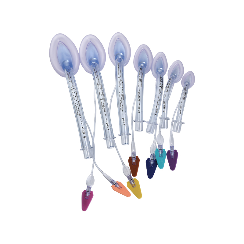 ما هي الاختلافات بين أقنعة الحنجرة الطبية والتنبيب الرغامي التقليدي؟